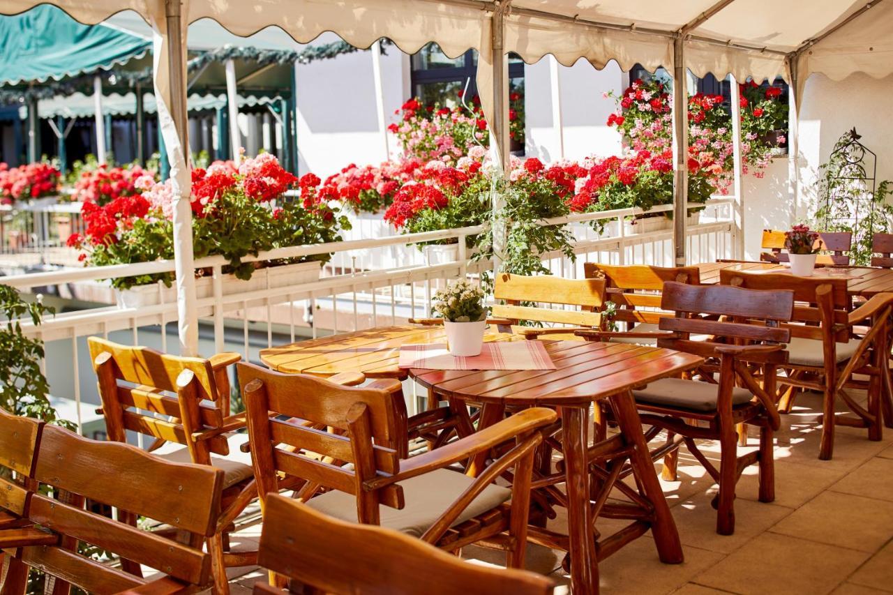 Sonnenhof Hotell Dietzenbach Exteriör bild